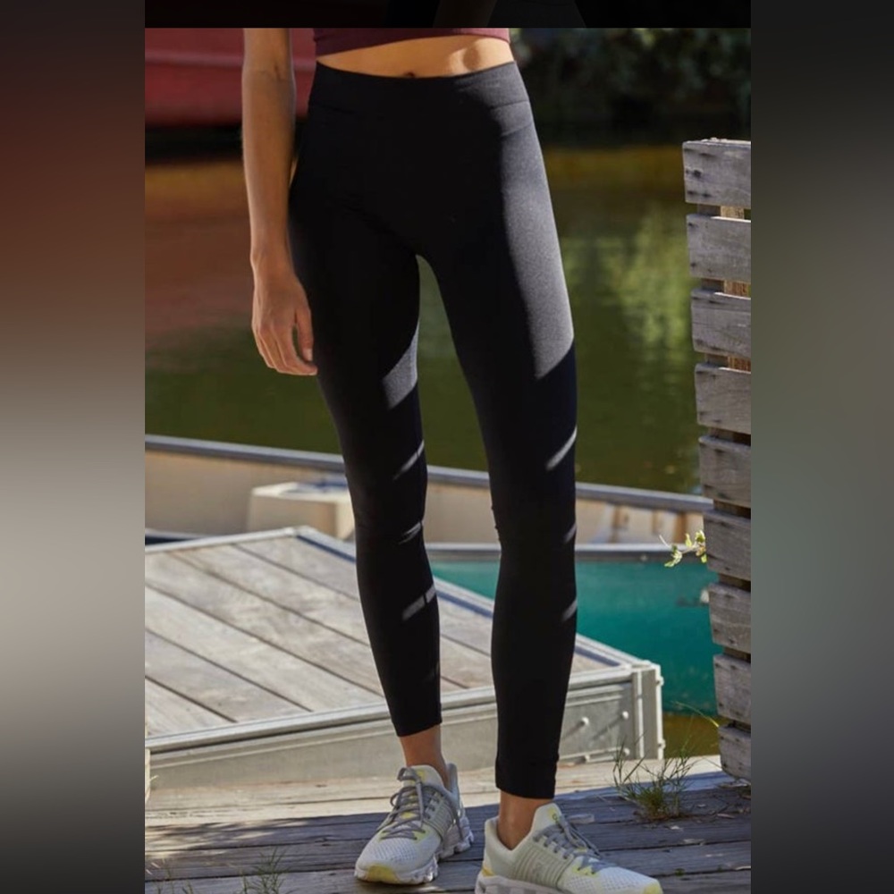 Black leggings 
Brand new 
M/L
